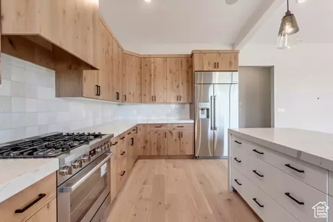 Kitchen - 713 E 1500 N #19, Orem, UT 84097 photo 3 of 4