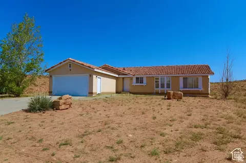 303 W Plateau Pl N #91, Ticaboo, UT 84533