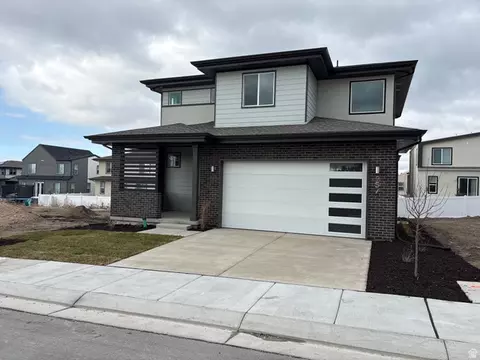 257 E Water Mill Way #211, Sandy, UT 84070