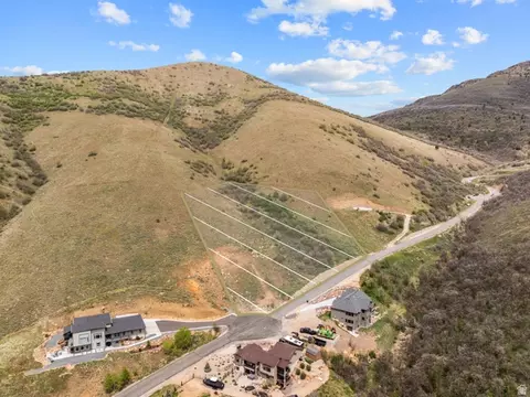 1331 N Maple Dr #99, Huntsville, UT 84317
