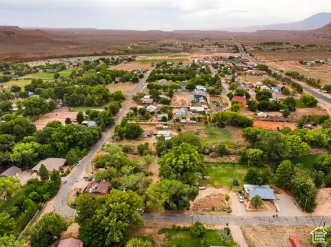 93 S 170 E #1, Virgin, UT 84779 photo 14