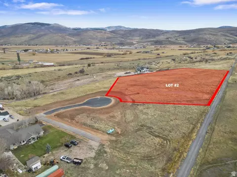 201 E Country Ln, Francis, UT 84036