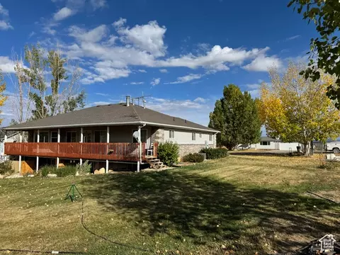 Exterior - 170 E 400 N, Mount Pleasant, UT 84647 photo 8 of 19