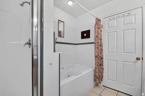 Bath - 170 E 400 N, Mount Pleasant, UT 84647 photo 3 of 3