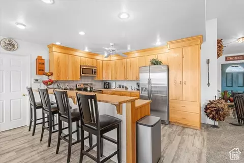 Kitchen - 170 E 400 N, Mount Pleasant, UT 84647 photo 2 of 2