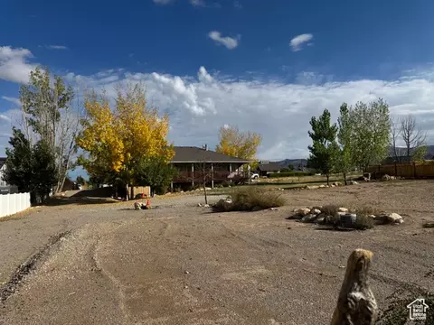 Exterior - 170 E 400 N, Mount Pleasant, UT 84647 photo 13 of 19