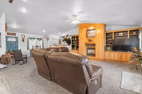 Living - 170 E 400 N, Mount Pleasant, UT 84647 photo 2 of 4