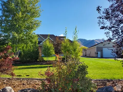 Exterior - 86 N 2nd E, Montpelier, ID 83254 photo 3 of 13