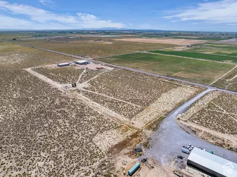490 S 2750 E #5, Delta, UT 84624 photo 4