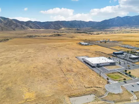 2510 N 400 E, Tooele, UT 84074 photo 5