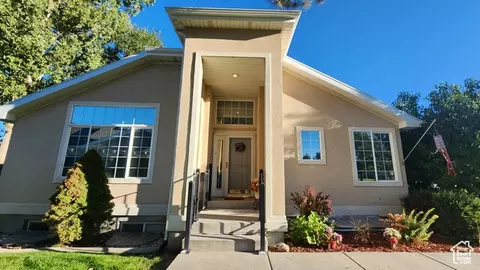337 E Pavilion Cir, Saratoga Springs, UT 84045