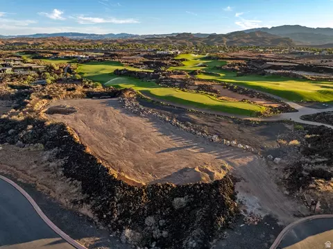 2589 N Kiva Cir, Saint George, UT 84770