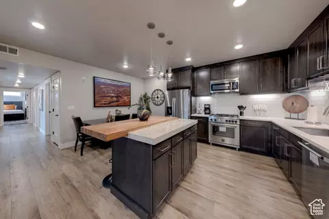 Kitchen - 2331 Mesa Rd #D-5, Moab, UT 84532 photo 5 of 6