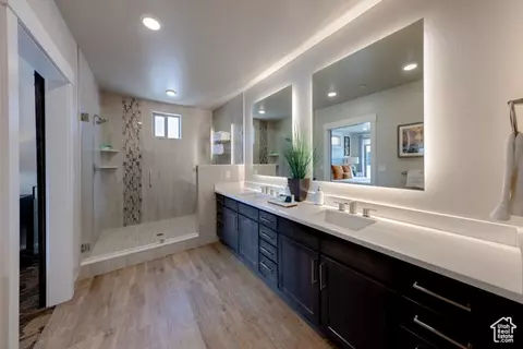 Bath - 2331 Mesa Rd #D-5, Moab, UT 84532 photo 1 of 4