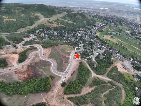 565 S Tanglewood Loop E #1325, North Salt Lake, UT 84054