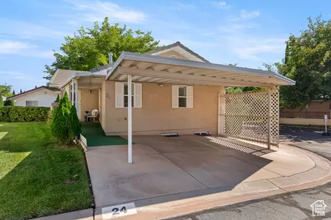 180 N 1100 E #24, Washington, UT 84780