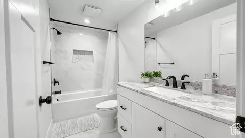 Bath - 3881 N Chapman Dr, Eagle Mountain, UT 84005 photo 4 of 5