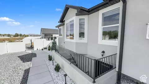 Exterior - 3881 N Chapman Dr, Eagle Mountain, UT 84005 photo 9 of 12