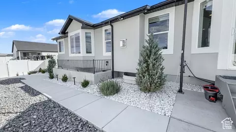 Exterior - 3881 N Chapman Dr, Eagle Mountain, UT 84005 photo 5 of 12