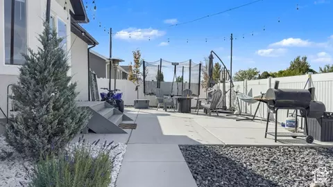 Exterior - 3881 N Chapman Dr, Eagle Mountain, UT 84005 photo 11 of 12