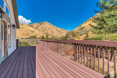 Exterior - 24 Quiet Meadow Ln, Mapleton, UT 84664 photo 6 of 7