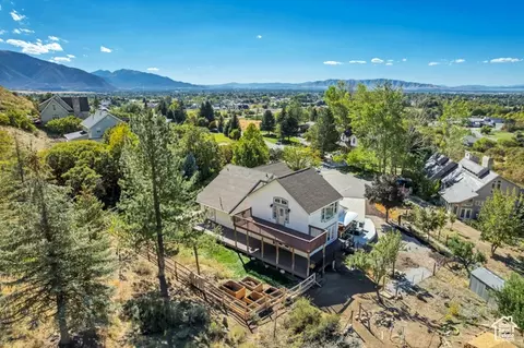 View/Area - 24 Quiet Meadow Ln, Mapleton, UT 84664 photo 9 of 12