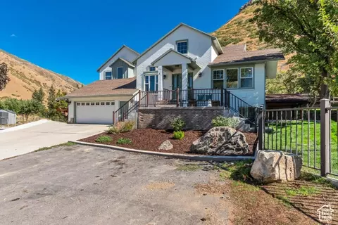 Exterior - 24 Quiet Meadow Ln, Mapleton, UT 84664 photo 2 of 7