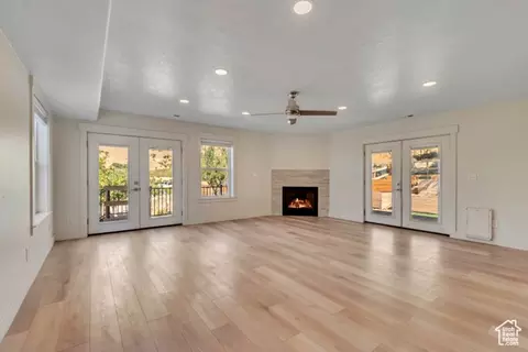 Living - 24 Quiet Meadow Ln, Mapleton, UT 84664 photo 7 of 8