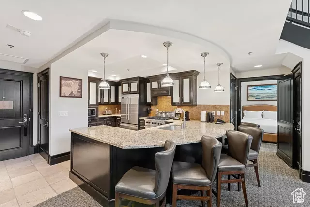 Kitchen - 2100 W Frostwood Blvd #7108, Park City, UT 84098 photo 2 of 7