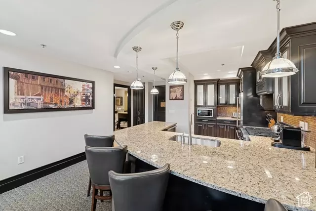 Kitchen - 2100 W Frostwood Blvd #7108, Park City, UT 84098 photo 3 of 7