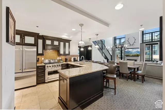 Kitchen - 2100 W Frostwood Blvd #7108, Park City, UT 84098 photo 7 of 7