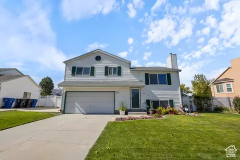 2924 S Ropner Cir W, Magna, UT 84044