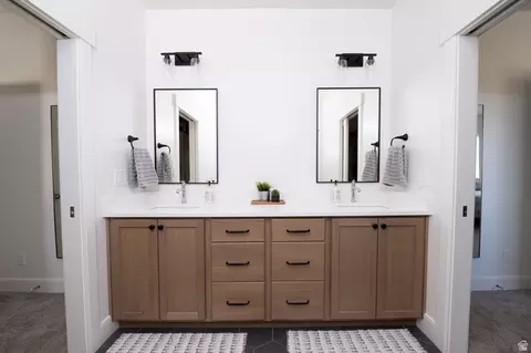 Bath - 415 S 1200 W, Mapleton, UT 84664 photo 12 of 22