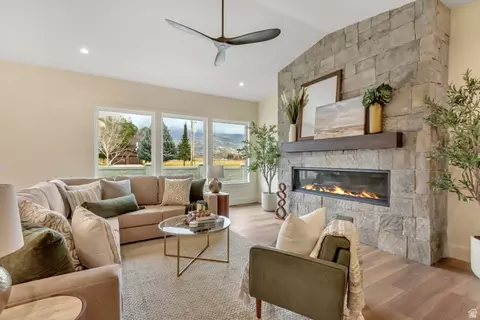 1324 N 750 E #3, Orem, UT 84097