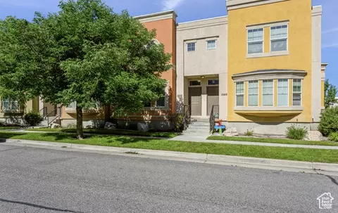1552 S 850 W, Woods Cross, UT 84087