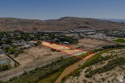 3752 Sugar Leo Rd, Bloomington, UT 84790