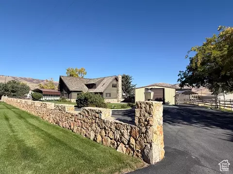 Exterior - 263 E Fish Hatchery Rd, Mantua, UT 84324 photo 4 of 13