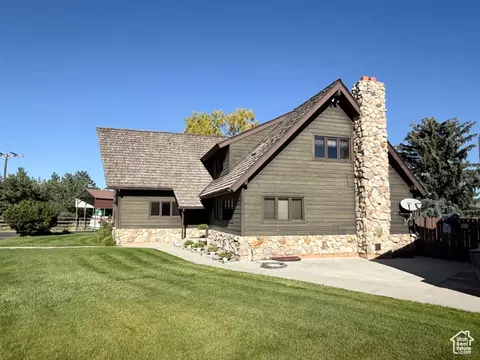 Exterior - 263 E Fish Hatchery Rd, Mantua, UT 84324 photo 2 of 13