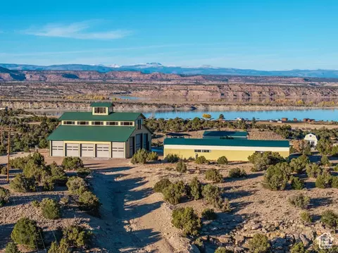 24486 W Starvation State Park N, Duchesne, UT 84021