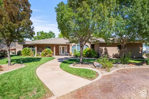 2051 E Washington Rd, Washington, UT 84780