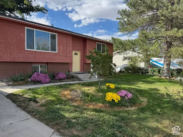 360 Belaire Cir, Grantsville, UT 84029 photo 1