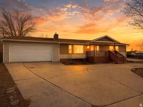 510 W Highway Dr, Wellington, UT 84542