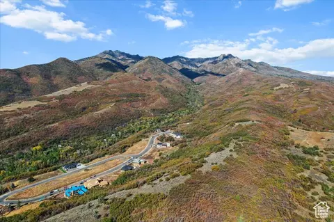 6250 Robinson Dr #221, Mountain Green, UT 84050