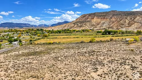 355 E 340 N, Emery, UT 84522