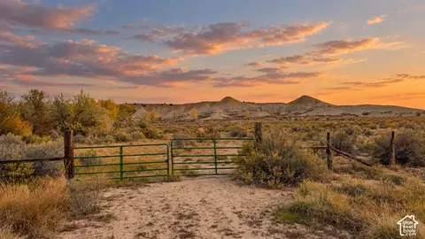 315 E 340 N, Emery, UT 84522