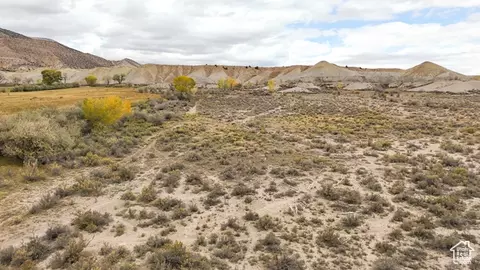 315 E 340 N, Emery, UT 84522 photo 2
