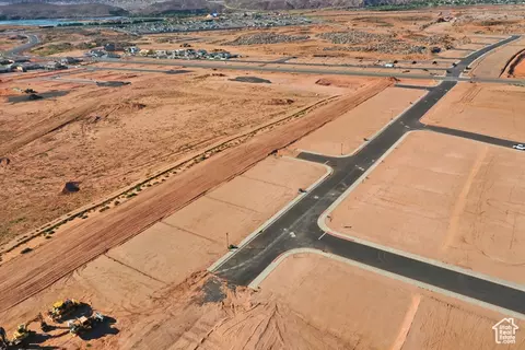 Undisclosed, Hurricane, UT 84737 photo 11
