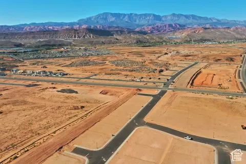 Undisclosed, Hurricane, UT 84737 photo 10