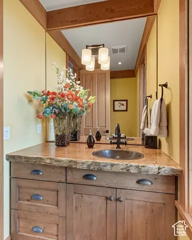 Bath - 2277 E Broken Branch Dr #28, Boulder, UT 84716 photo 1 of 9
