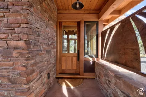 Exterior - 2277 E Broken Branch Dr #28, Boulder, UT 84716 photo 9 of 18